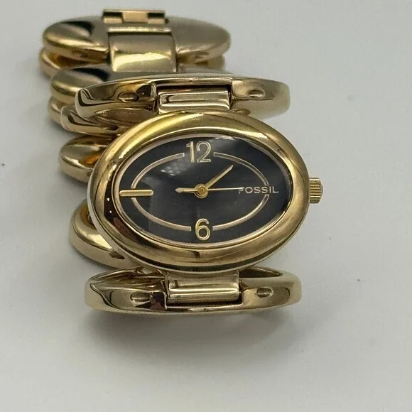 Fossil Womens Gold Tone Oval Link Bracelet Watch Black Dial ES-9457 - Picture 15 of 16